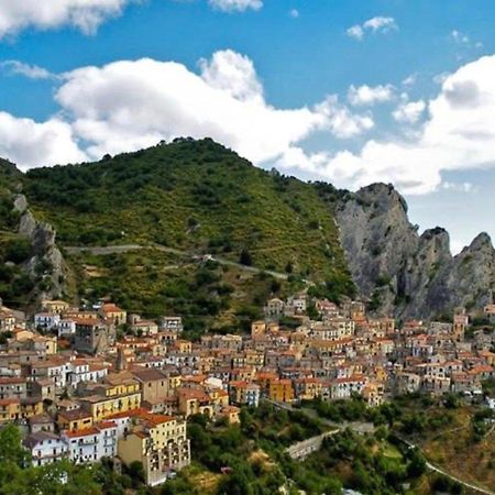 Helvetia Bed & Breakfast Castelmezzano Eksteriør billede